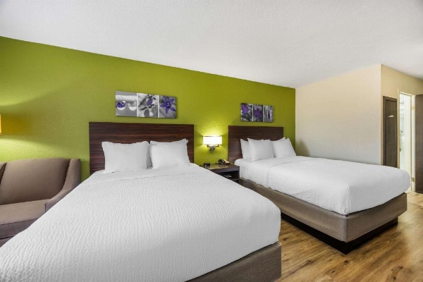 Smoky Hill Inn and Suites image 11